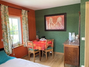 1 chambre, Wi-Fi, draps fournis