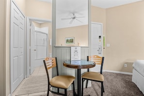 Dining - Right Direction Rentals Studio Villa 9981 (Port St. Lucie)