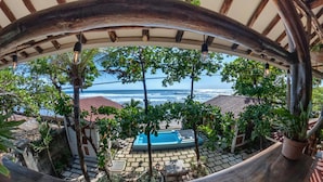 Pool - Oceanfront King Room with Private Balcony, Pool & A/C (Pochomil)