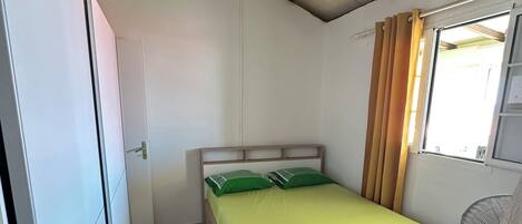 4 chambres, draps fournis