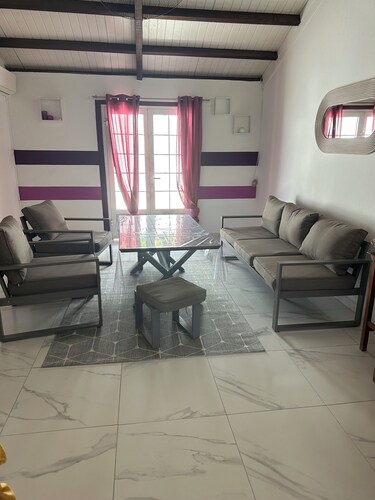 Lovely 160 m2 house with sea view