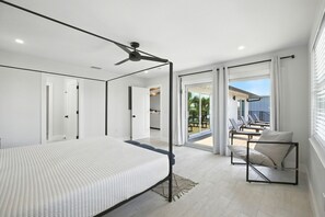 5 Schlafzimmer, Schreibtisch, Bügeleisen/Bügelbrett, kostenloses WLAN