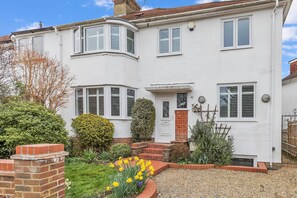 3 bedrooms - Artist Haven With Parking By My Getaways (Brighton)