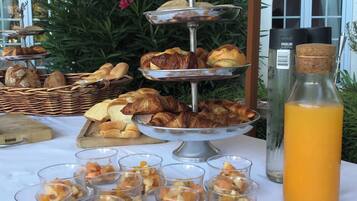 Petit déjeuner continental compris tous les jours