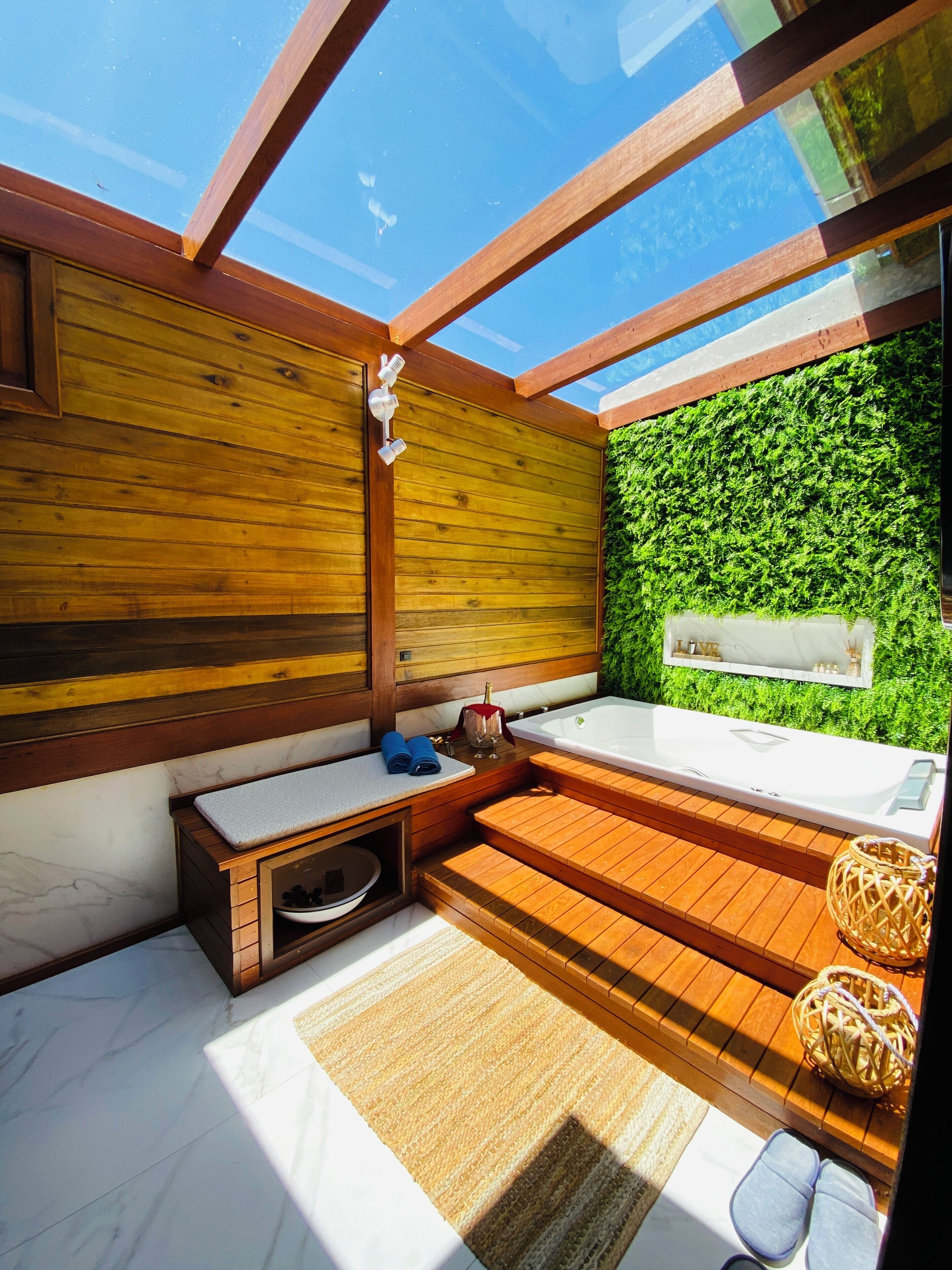 Loft Confort | Bañera de hidromasaje privada