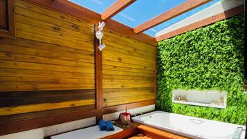 Loft conforto | Banheira de hidromassagem particular