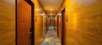 Dongcheng Home Business Hotel (Lanzhou University of Finance and Economics Yuchikou Branch)