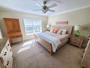 3 bedrooms, iron/ironing board, WiFi, bed sheets - Elegant 3-Bed Condo Near Beach with Elevator Access (St. Augustine)