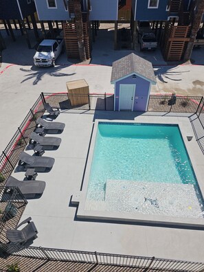 Pool - Penelope's Hideaway (Port Aransas)
