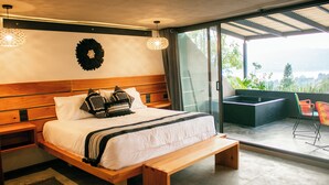 Deluxe Suite, Lake View | Premium bedding, in-room safe, WiFi (free), bed sheets - CIELO NOMADA (Valle de Bravo)