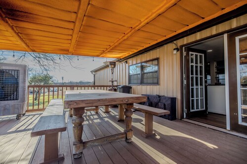 Spacious 6-bedroom house in enjoyable PK with Waterfront Access Near Rocker-B