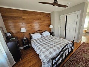 4 chambres, bureau, fer et planche à repasser, Wi-Fi