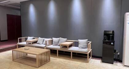 GeLinHaoTai BeiKe Business Hotel