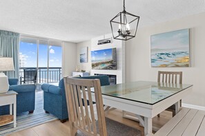 تناول الطعام