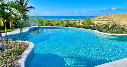 Hook ’em on Paradise - Luxury Villa