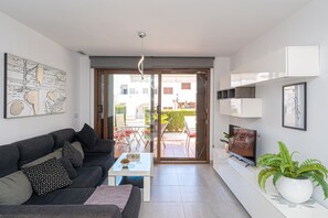 TV - Apartamento Cathy (Mar de Pulpi) (San Juan de los terreros)