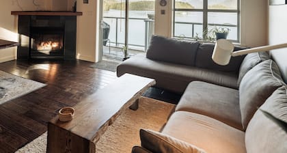 Island Vista - Waterfront Condo