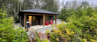 Tidal Retreat Cabin in Tofino