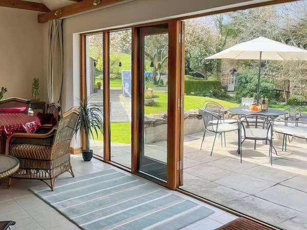 Dining - 3 bedroom accommodation in Chulmleigh (Chulmleigh)