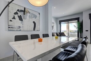 Dining - Chic Penthouse with Scenic Views @ Estepona Hills! (Estepona)