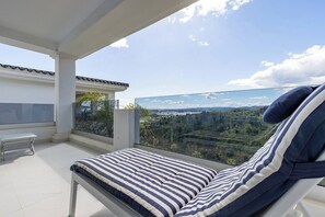 Interior - Chic Penthouse with Scenic Views @ Estepona Hills! (Estepona)