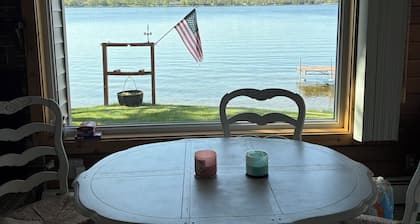 Charming 2-bedroom cabin on Lake Osakis
