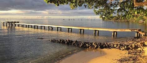 Liegestühle, Strandtücher