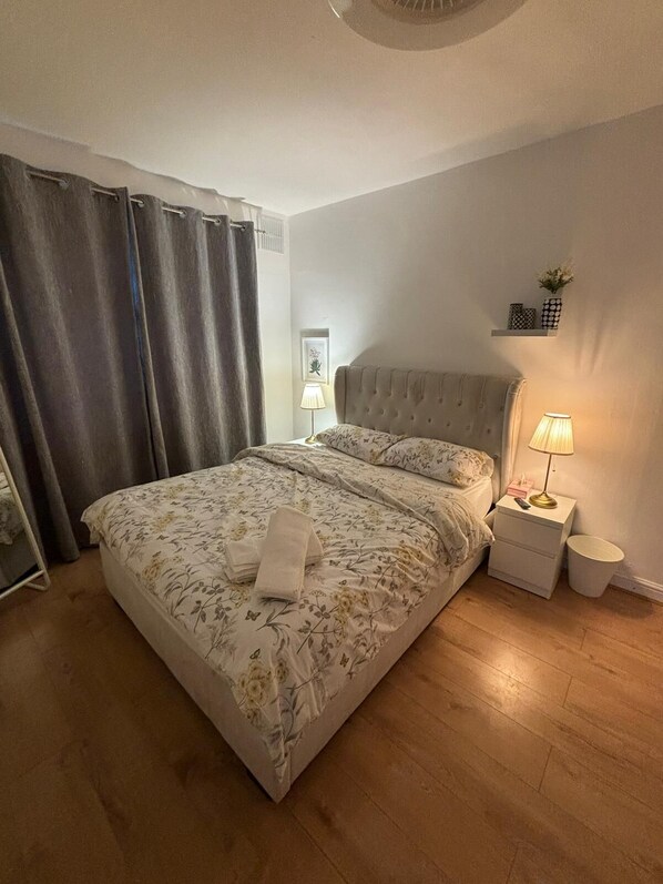 3 bedrooms, iron/ironing board, free WiFi, bed sheets