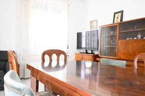 Dining - SE144 – Senigallia, comfortable three-room apartment with air conditioning (Senigallia)