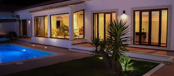 Santar m Private Pool Sauna Gym Villa