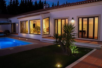 Santar m Private Pool Sauna Gym Villa