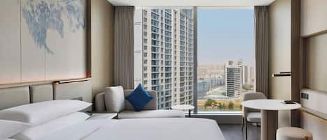 Superior Room, 1 King Bed | Minibar, in-room safe, blackout drapes, free cribs/infant beds