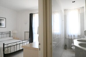 5 habitaciones y ropa de cama 