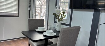 Charming 1-bedroom cottage with AC, WiFi in beautiful El Paso