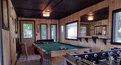 "That 70's Cottage" (on Lake Erie!) Free Firewood!