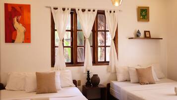 4 bedrooms, bed sheets