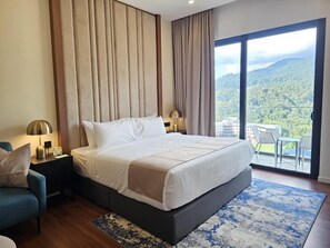 Room, 1 King Bed, Non Smoking - Wyndham Garden Suites Genting Highlands (Genting Highlands)