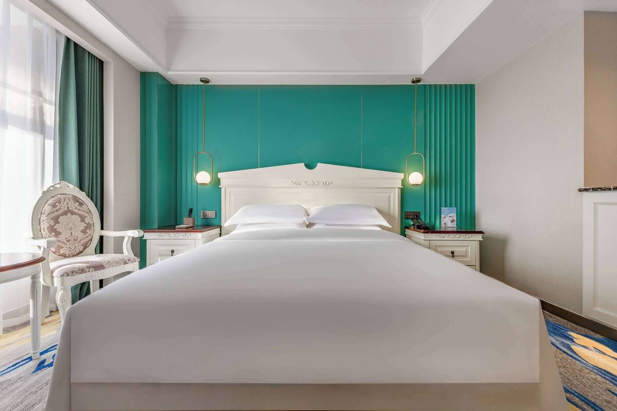 Executive Room, 1 King Bed, Non Smoking