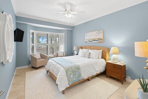 3 Schlafzimmer, Zimmersafe, Schreibtisch, Bügeleisen/Bügelbrett