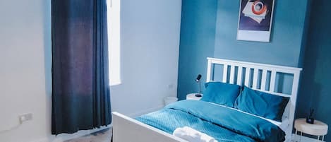 2 bedrooms, desk, iron/ironing board, travel cot