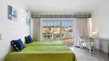 4 bedrooms, free WiFi, bed sheets