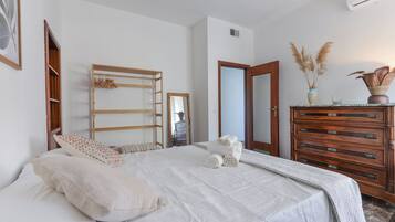 2 bedrooms, free WiFi