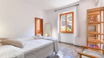 2 bedrooms, free WiFi