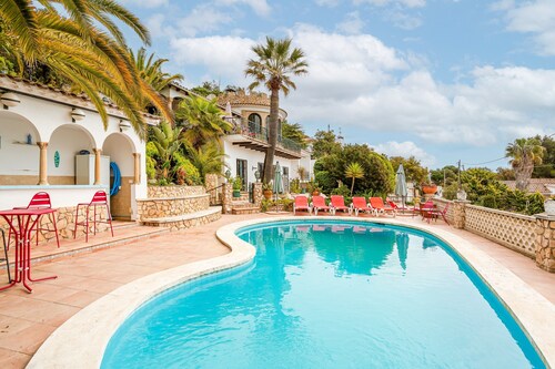 Ferienhaus 'Vista Al Mar' mit Meerblick, WLAN und Klimaanlage