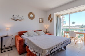 1 bedroom, iron/ironing board, free WiFi, bed sheets