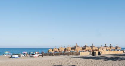 Apartment 'Capricho Torre Del Mar' with Private Terrace, Wi-Fi and Air Conditioning