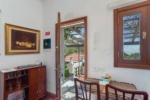 Interior - Vacation 'Junior Suite' with Mountain View, Wi-Fi and Air Conditioning (Vega de San Mateo)