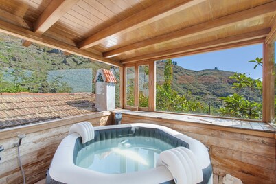 Vacation Villa 'Estanco 14' with Mountain View, Wi-Fi and Air Conditioning