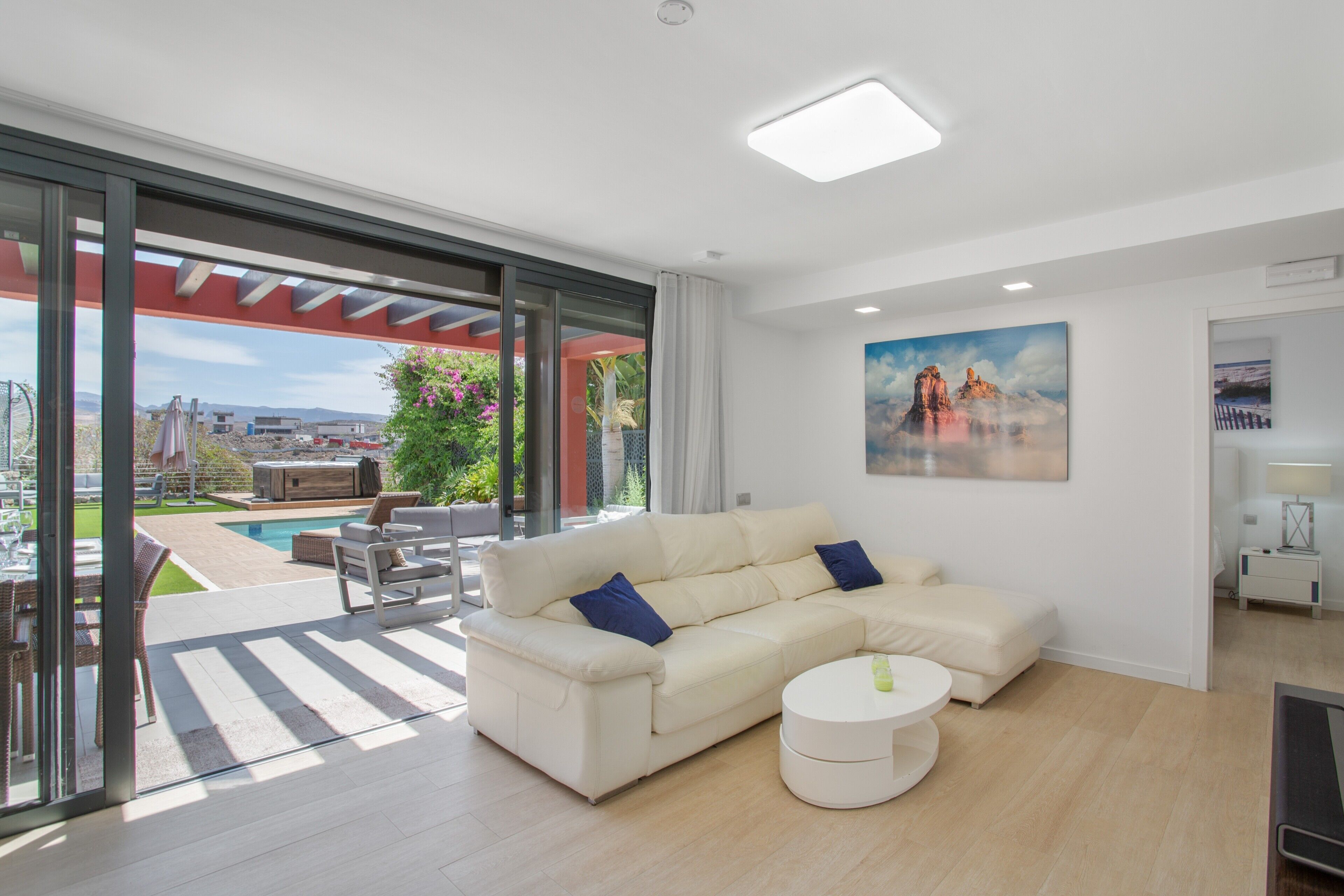 Televisio, pöytätennispöytä