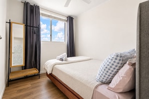 3 bedrooms, iron/ironing board, travel crib, free WiFi